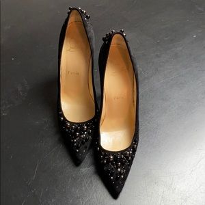 Christian Louboutin Heels Sz 7 / Euro 37